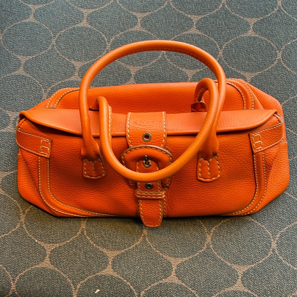 Tod’s leather hand bag